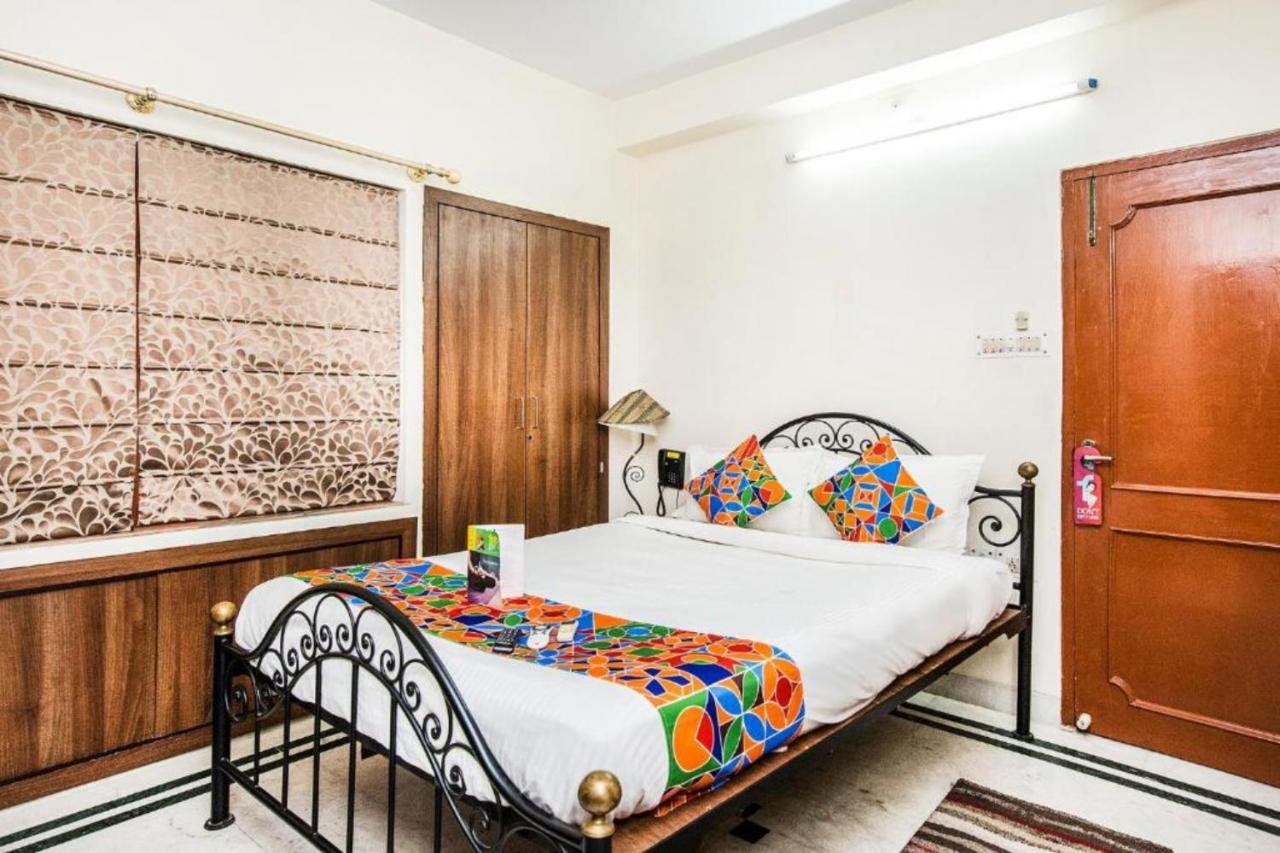 Hotel Ullash Residency Salt Lake Kolkata - Fully-Air-Conditioned-Hotel Spacious-Room With-Parking-Facility Salt Lake City Eksteriør bilde
