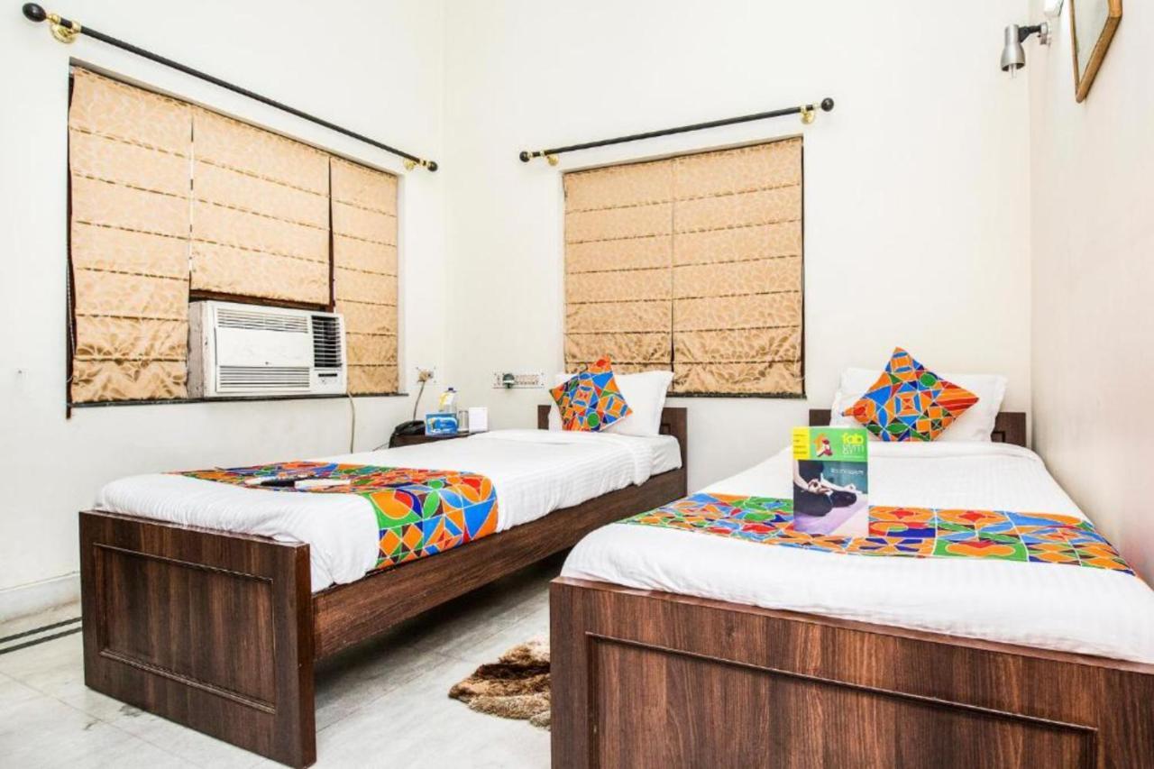 Hotel Ullash Residency Salt Lake Kolkata - Fully-Air-Conditioned-Hotel Spacious-Room With-Parking-Facility Salt Lake City Eksteriør bilde
